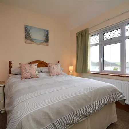 1 Bed In Theno Bude