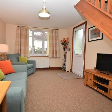 1 Bed In Theno Holiday home *